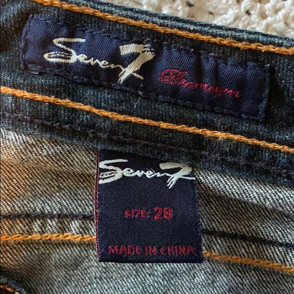 Seven Premium Jeans size 28 in EUC - Picture 9 of 11